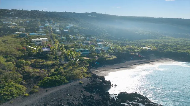 $2,000,000 | 87-287 Kaohe Road, Captain Cook, HI 96704