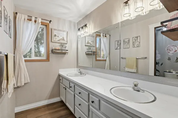 $439,000 | 522 West Hastings Road, Spokane, WA 99218