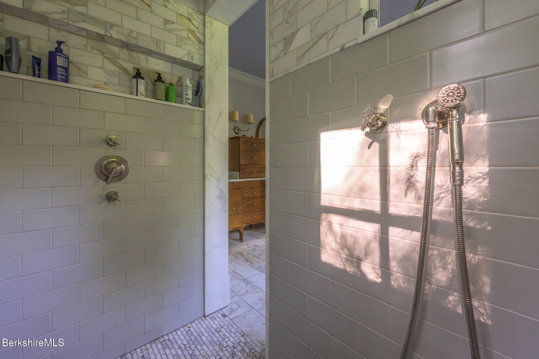 430 Lenox Road Richmond, MA 01254 - Photo 34 of 66 a bathroom with a shower
