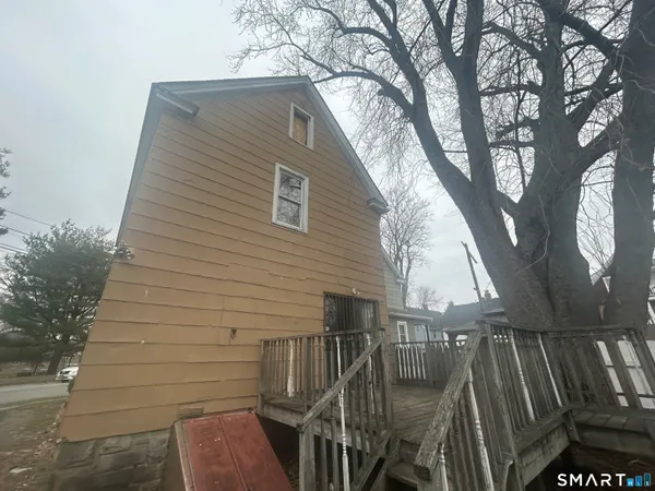 $175,000 | 500 Dewey Street, Bridgeport, CT 06605