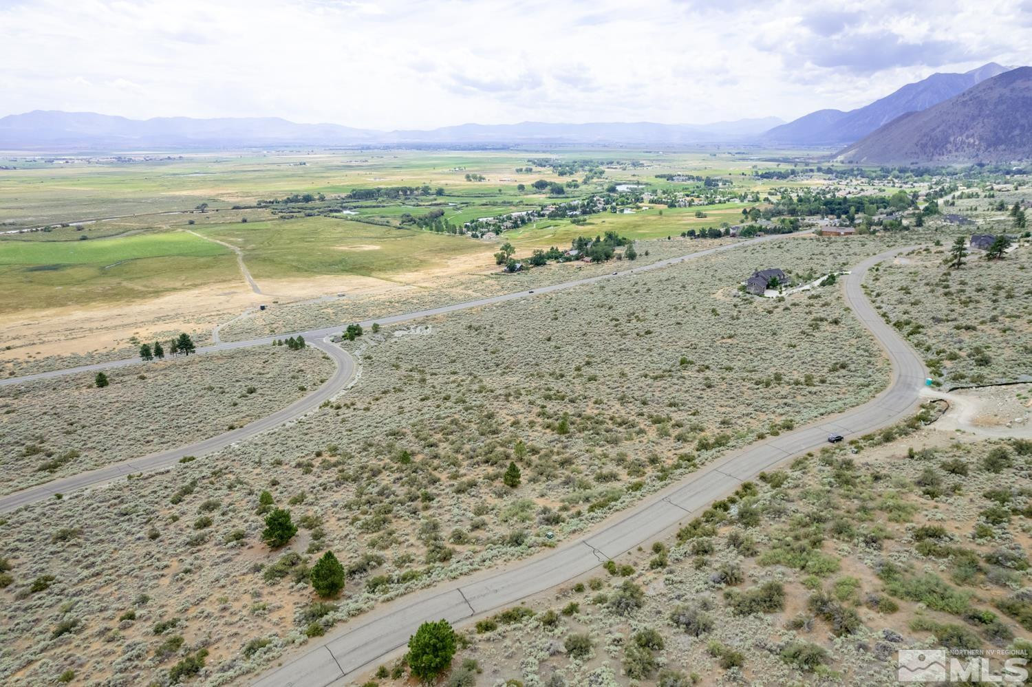 2533 Eagle Ridge Road, Unit 40 Genoa, NV 89411 - Photo 21 of 39 a view of an ocean beach and a mountain