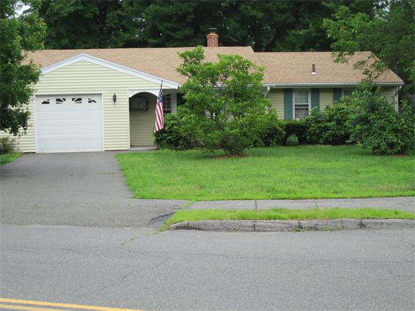 29 Cabot Road Danvers, MA 01923 - Photo 1 of 13 Gallery Image 1