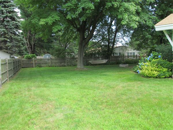 29 Cabot Road Danvers, MA 01923 - Photo 9 of 13 Gallery Image 9