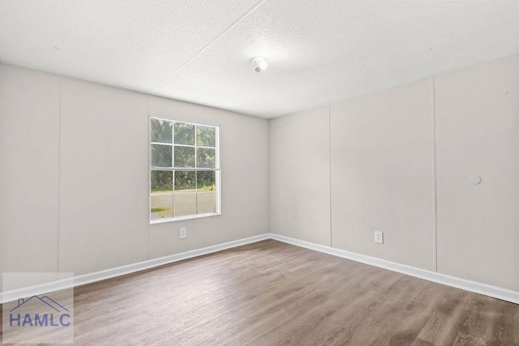 176 Barn Rd Circle Jesup, GA 31545 - Photo 21 of 33 Gallery Image 21