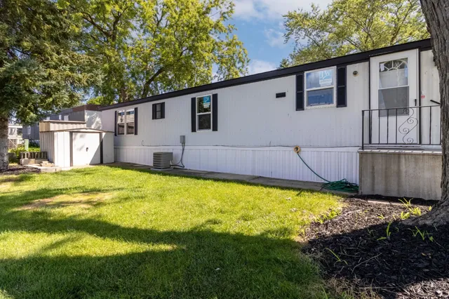 $61,500 | 10211 West Greenfield Avenue, Unit 18, West Allis, WI 53214