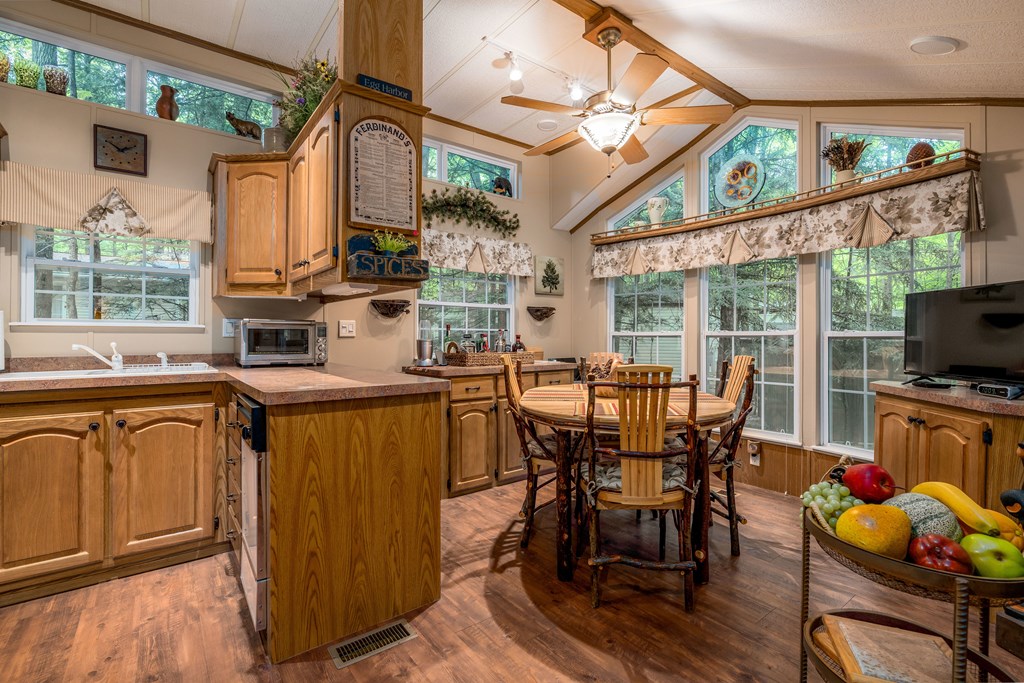 4286 Harbor School Road, Unit 139 Egg Harbor, WI 54209 - Photo 11 of 17