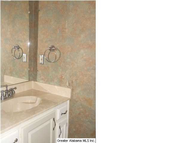 1038 Independence Court Alabaster, AL 35007 - Photo 5 of 12