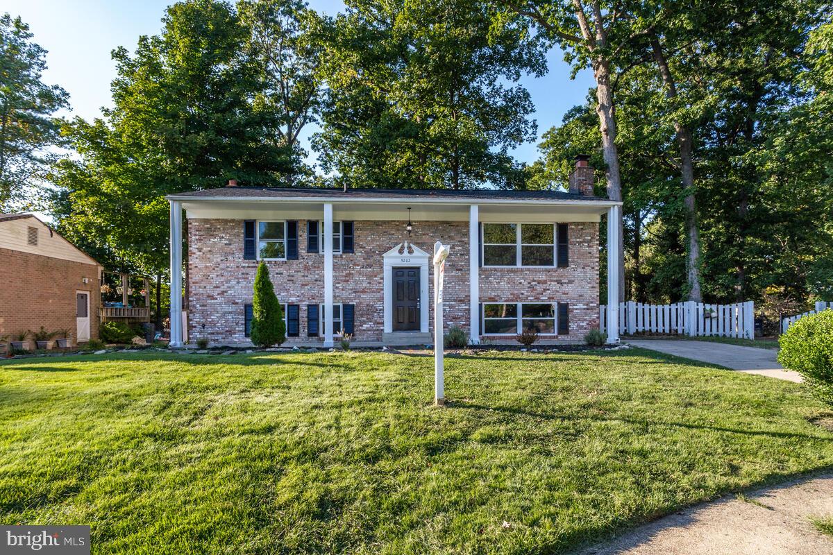 5202 Shires Court Clinton, MD 20735 - Photo 1 of 52
