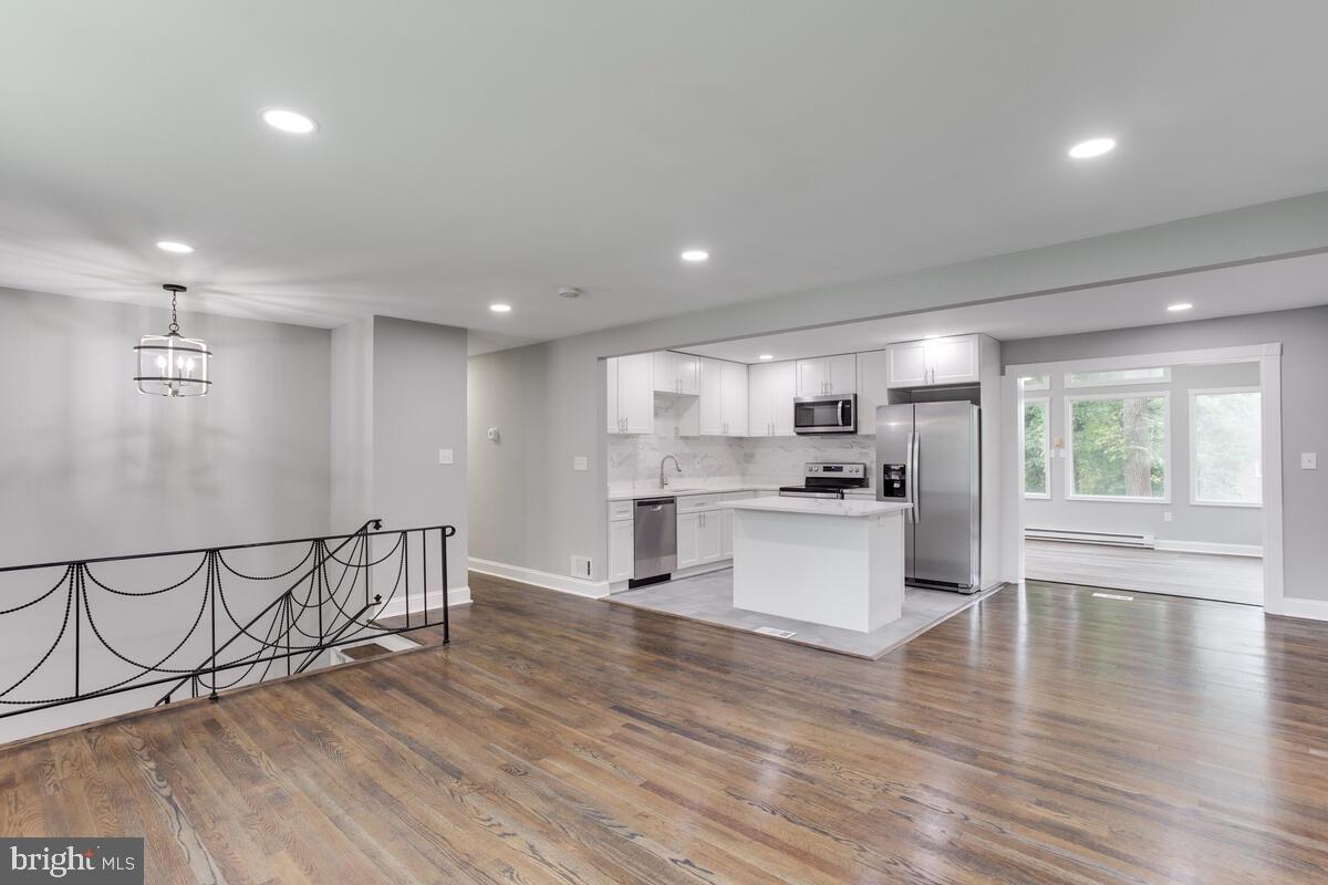 5202 Shires Court Clinton, MD 20735 - Photo 11 of 52