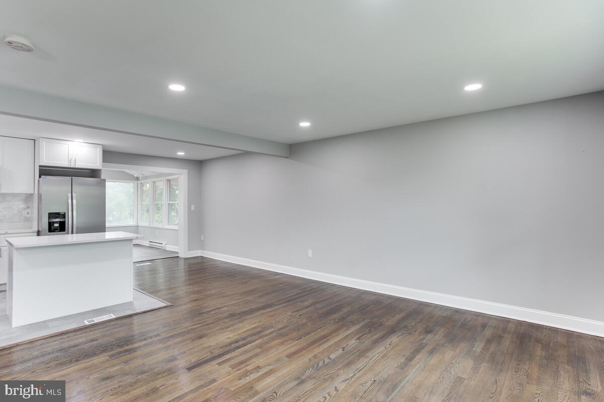 5202 Shires Court Clinton, MD 20735 - Photo 12 of 52