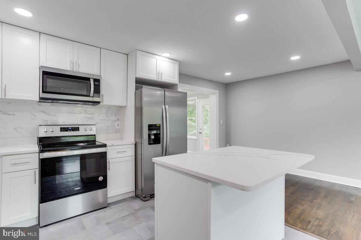 5202 Shires Court Clinton, MD 20735 - Photo 13 of 52