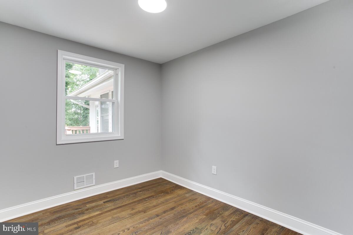 5202 Shires Court Clinton, MD 20735 - Photo 25 of 52