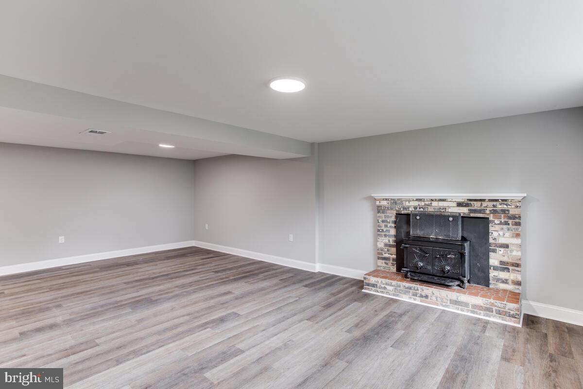 5202 Shires Court Clinton, MD 20735 - Photo 37 of 52