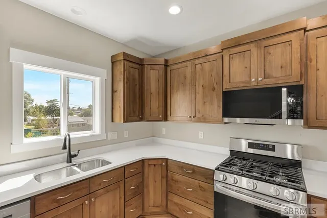 $315,000 | 1272 Bingham Avenue, Idaho Falls, ID 83402