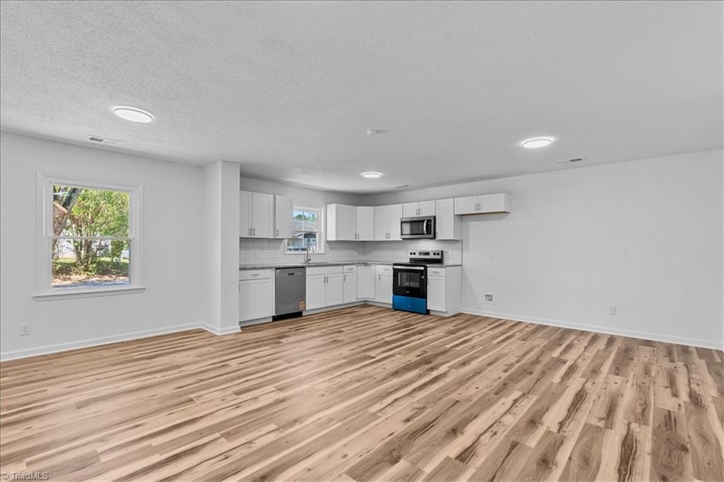 608 Winstead Street Reidsville, NC 27320 - Photo 11 of 29