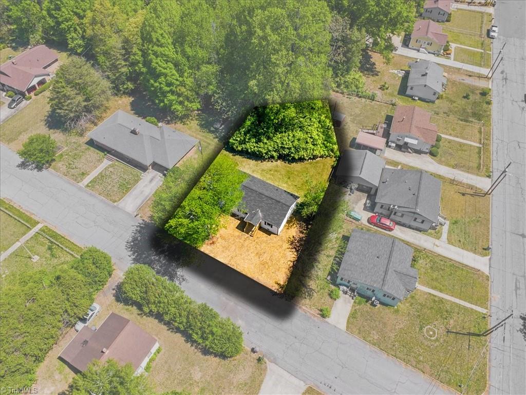 608 Winstead Street Reidsville, NC 27320 - Photo 4 of 29