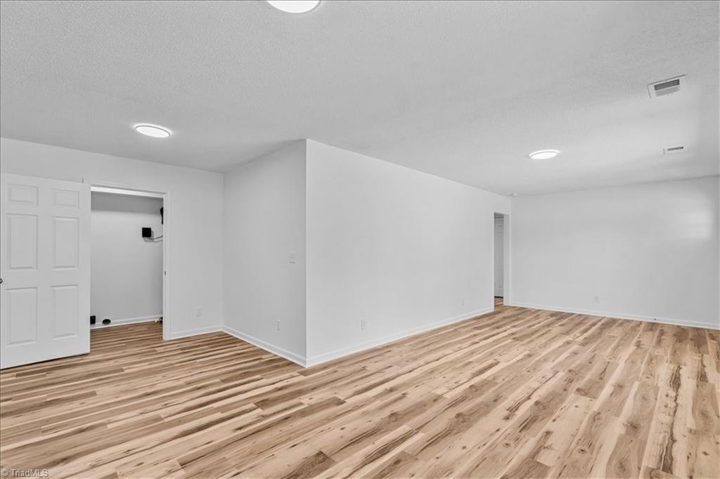 608 Winstead Street Reidsville, NC 27320 - Photo 8 of 29