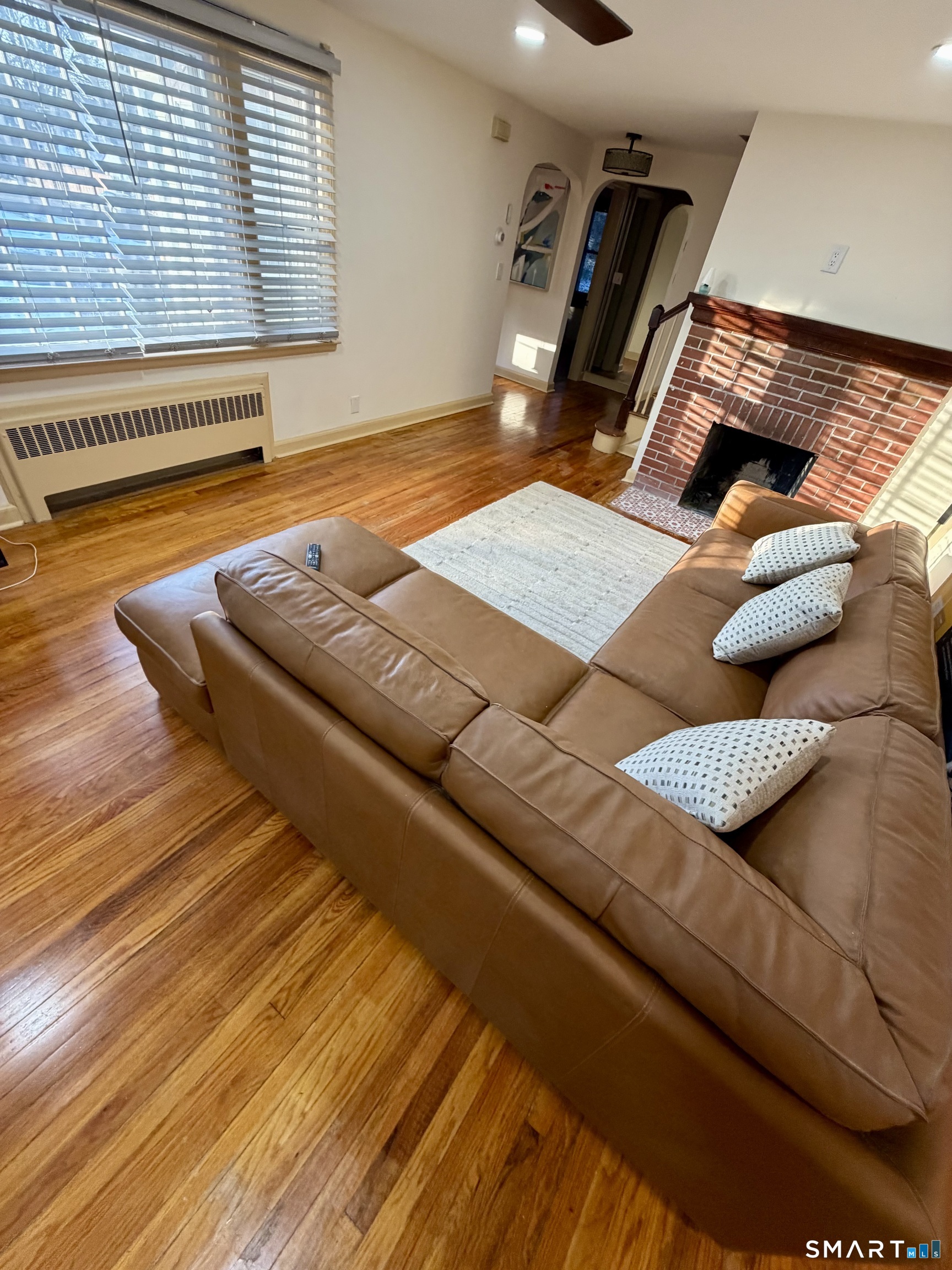 40 Nepaug Street Hartford, CT 06106 - Photo 3 of 19