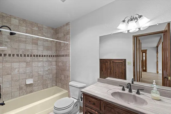 $1,199,000 | 1815 Azure Court, Manteca, CA 95336