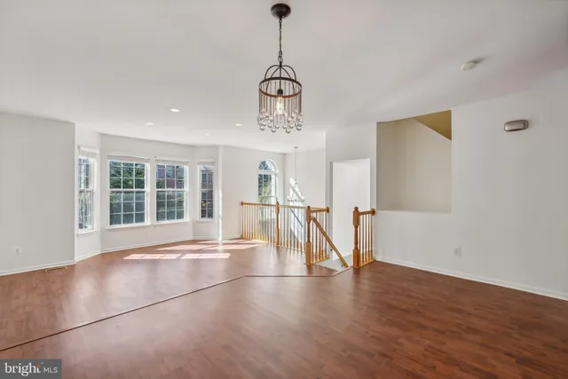 $3,600 | 4175 Vernoy Hills Road, Fairfax, VA 22033