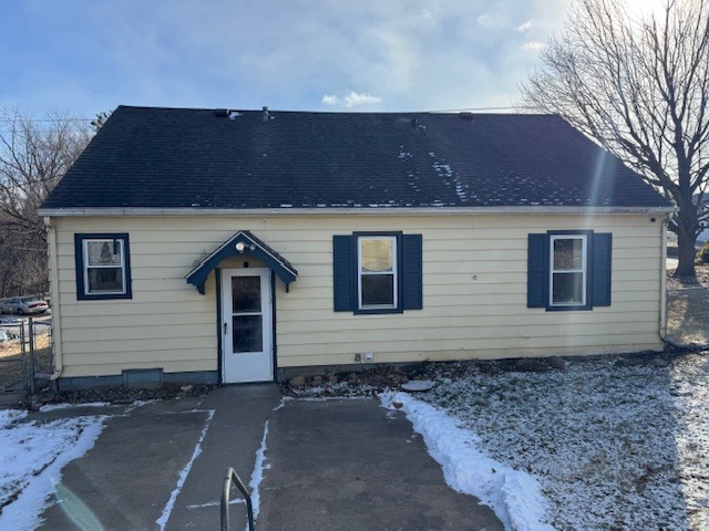 1212 2nd Avenue South Clinton, IA 52732 - Photo 2 of 33