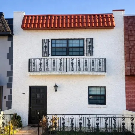 $185,000 | 625 North Halifax Avenue, Unit 9, Daytona Beach, FL 32118