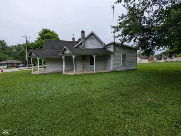 $107,000 | 204 South Lafayette Street, Cloverdale, IN 46120