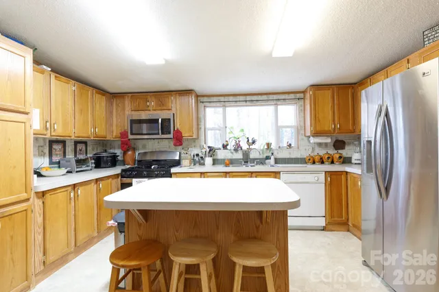 $274,900 | 1939 Orrs Station Road, Chester, SC 29706