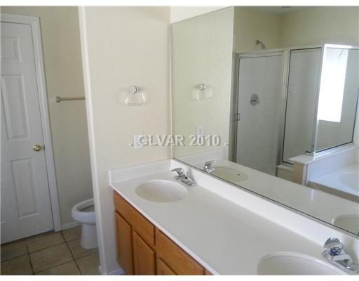 2164 Hidden Ranch Terrace Henderson, NV 89052 - Photo 8 of 11 Master Bath/Spa.