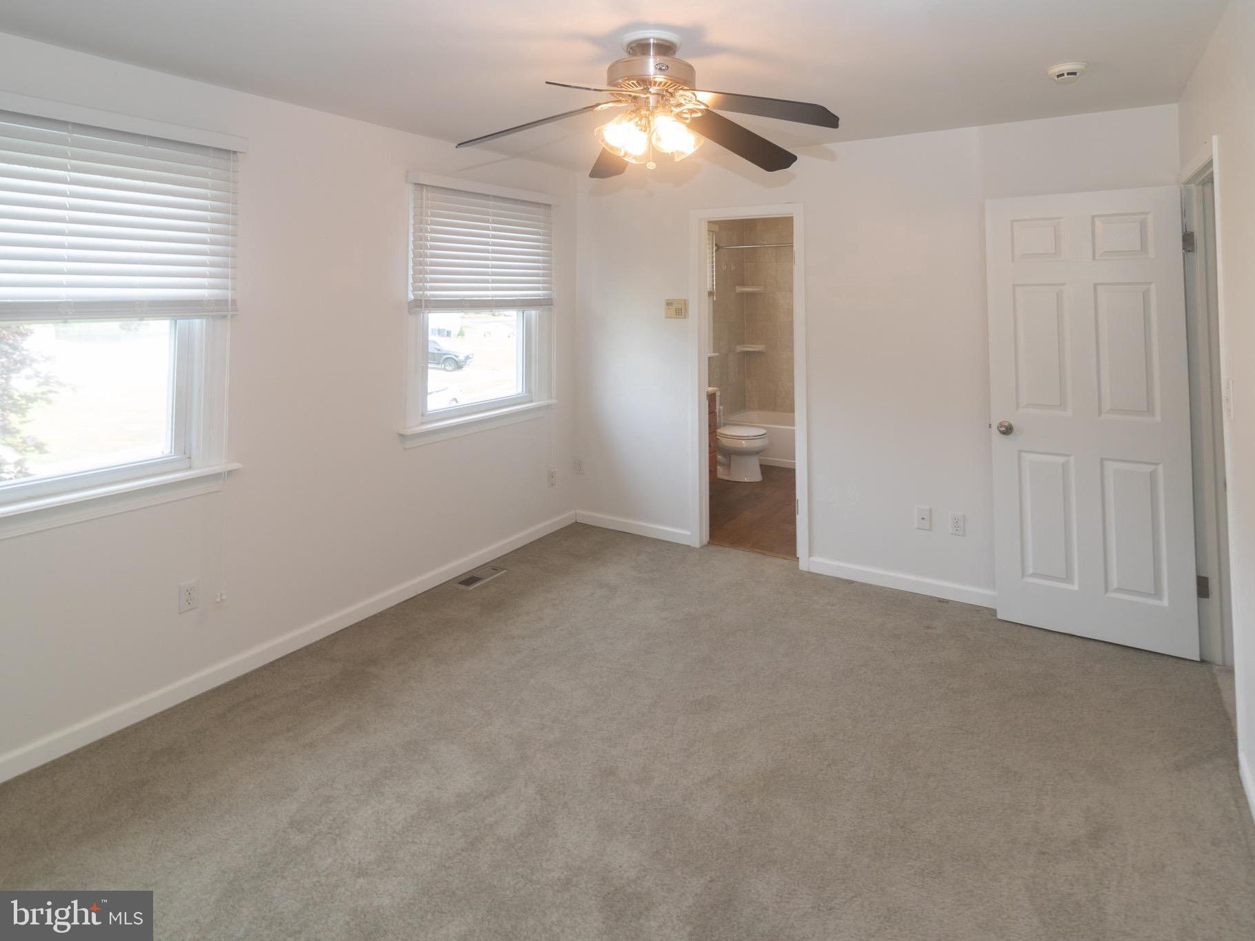 27 Orchard Lane Westampton, NJ 08060 - Photo 17 of 35 Primary Bedroom