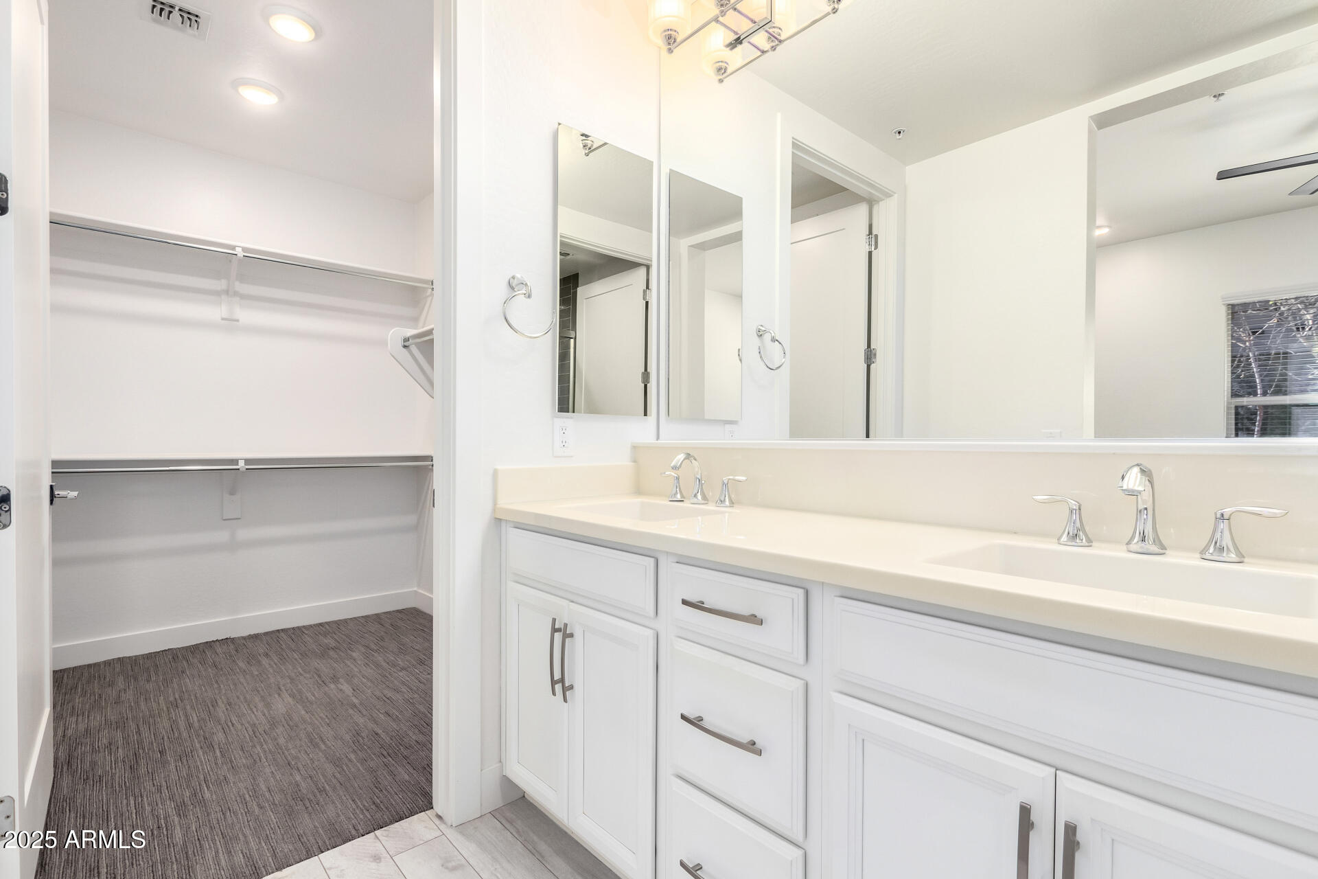 6565 East Thomas Road, Unit 1013 Scottsdale, AZ 85251 - Photo 10 of 26 10- Thomas