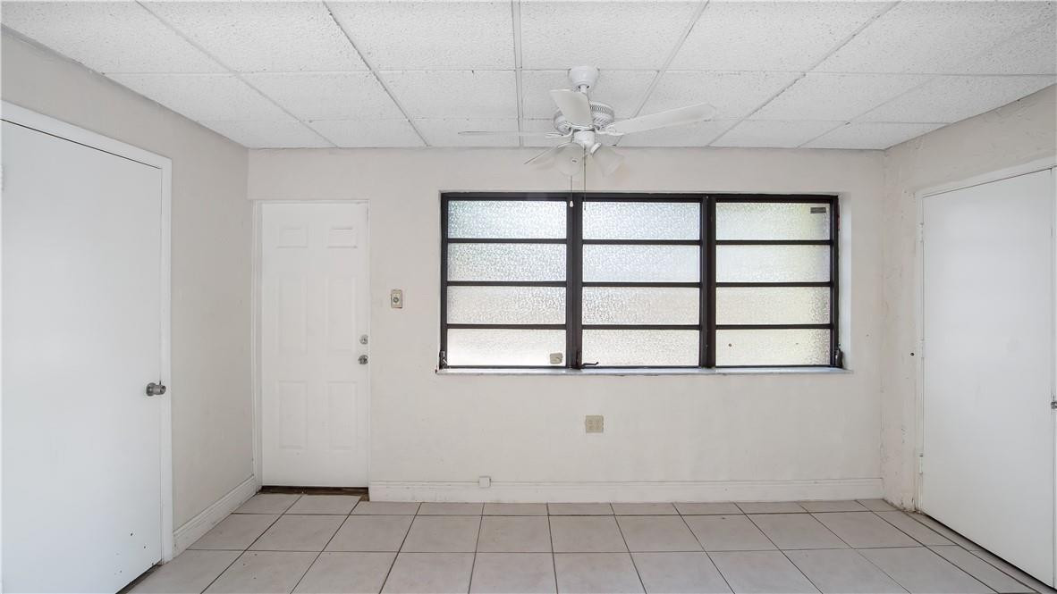 2 Spinning Wheel Lane, Unit 2 Tamarac, FL 33319 - Photo 12 of 27 Photo 12