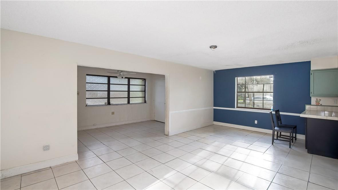 2 Spinning Wheel Lane, Unit 2 Tamarac, FL 33319 - Photo 6 of 27 Photo 6