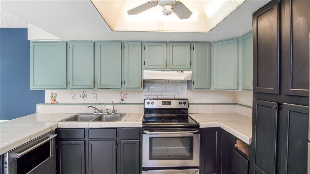 2 Spinning Wheel Lane, Unit 2 Tamarac, FL 33319 - Photo 10 of 27 Photo 10