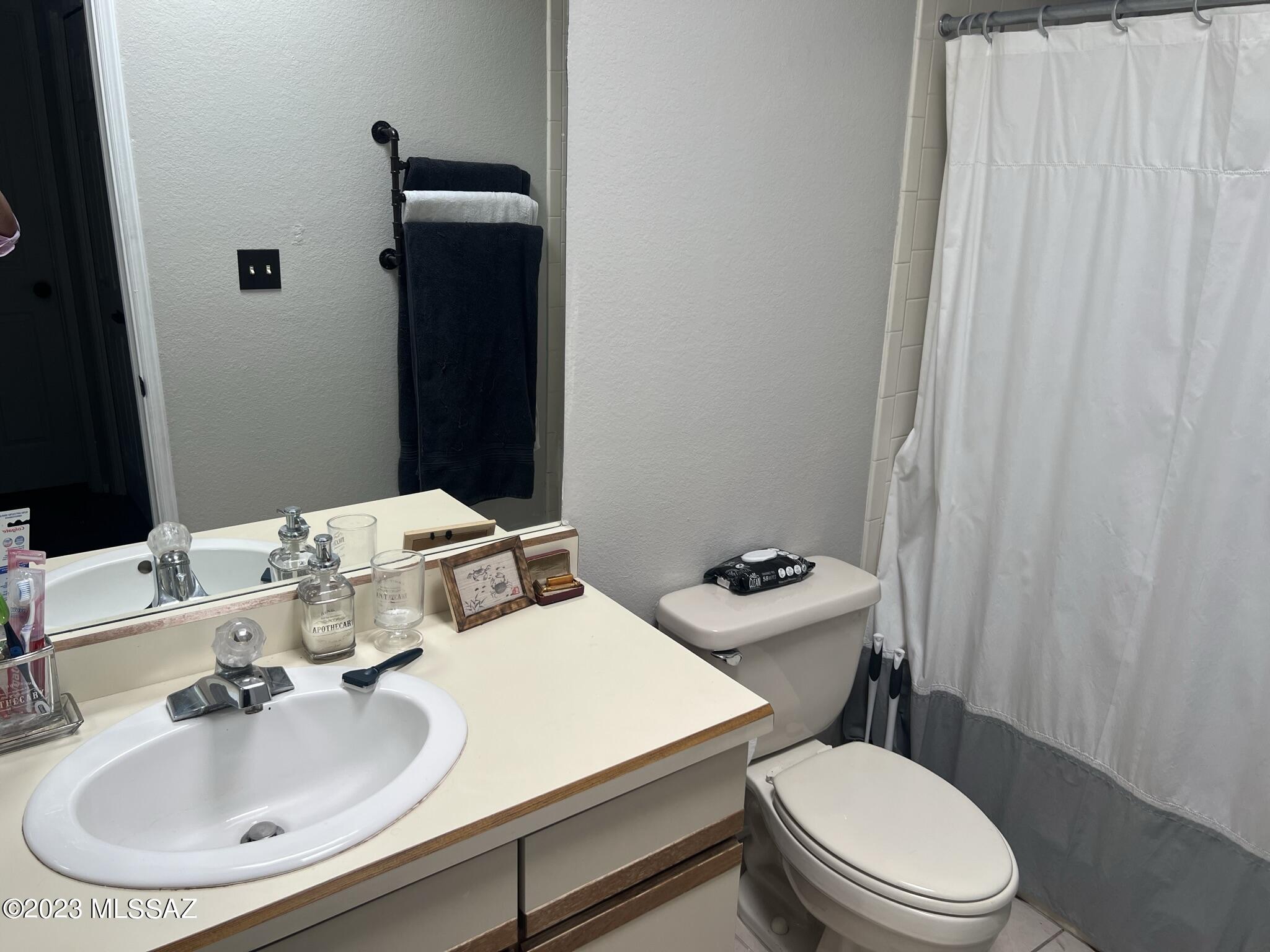 5500 North Valley View Road, Unit 304 Tucson, AZ 85718 - Photo 8 of 12