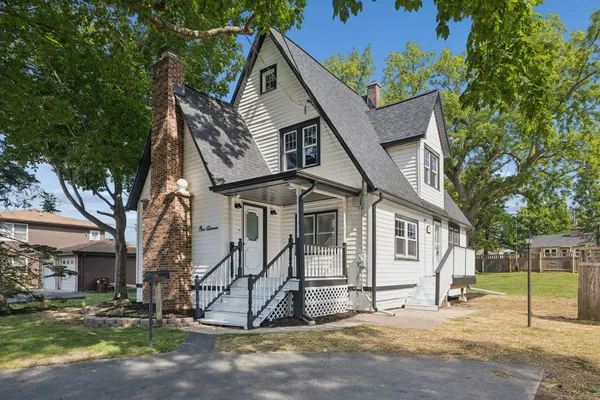 $339,000 | 111 Oak Street, New Lenox, IL 60451