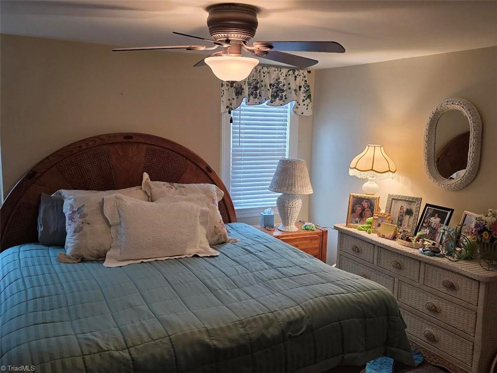 1218 East Meadow Road Eden, NC 27288 - Photo 10 of 29 Gallery Image 10