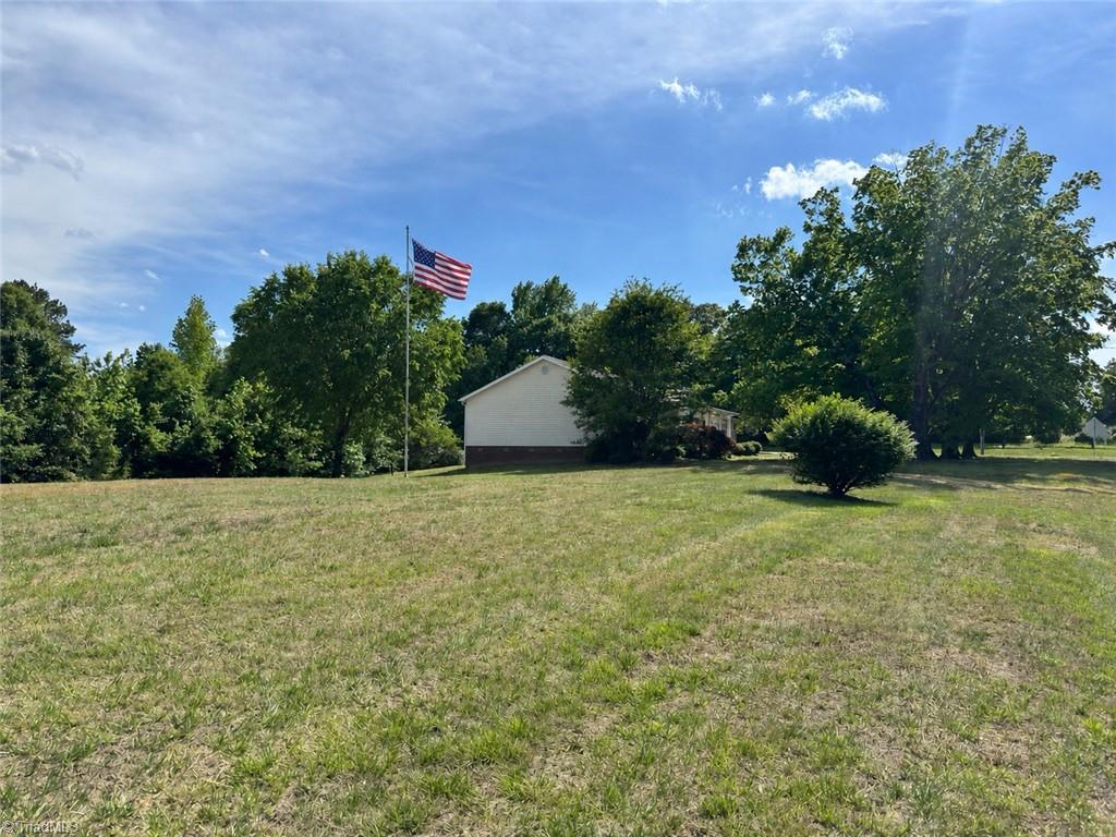 858 George Murphy Road Winston-Salem, NC 27107 - Photo 22 of 23