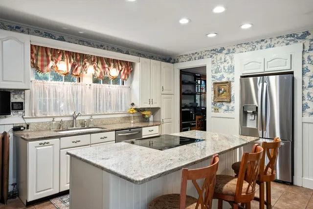 $1,195,000 | 15 Summer Street, Weymouth, MA 02188