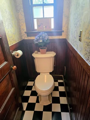 $1,195,000 | 15 Summer Street, Weymouth, MA 02188