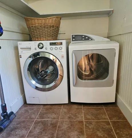 $1,195,000 | 15 Summer Street, Weymouth, MA 02188