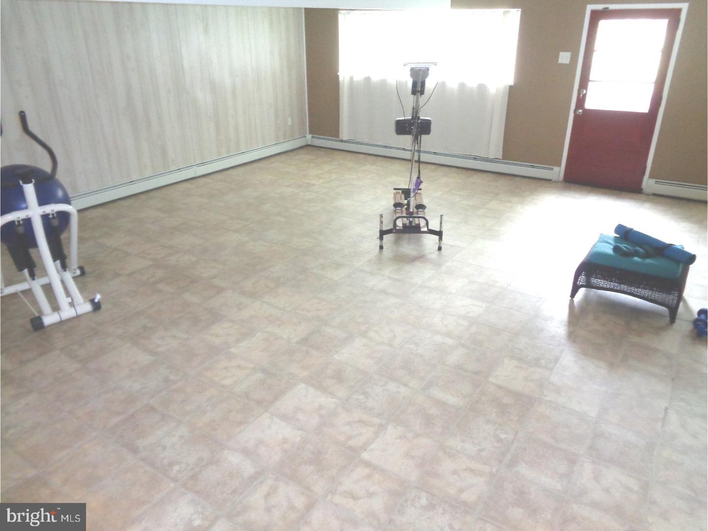 206 Dale Road Westampton, NJ 08060 - Photo 18 of 25 Family Room