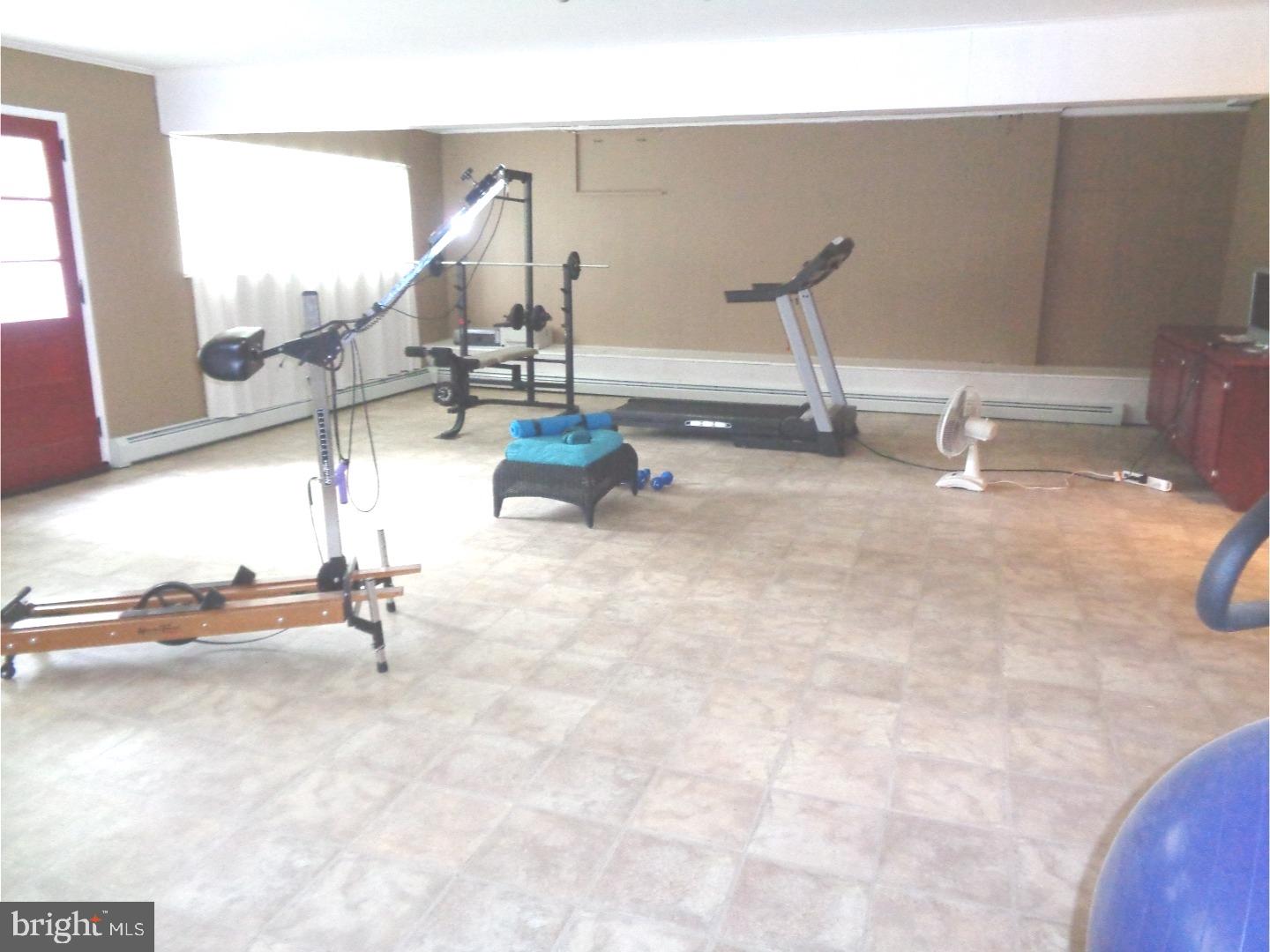 206 Dale Road Westampton, NJ 08060 - Photo 19 of 25 Family Room