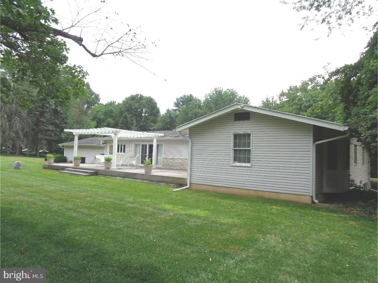 206 Dale Road Westampton, NJ 08060 - Photo 24 of 25 Back Yard