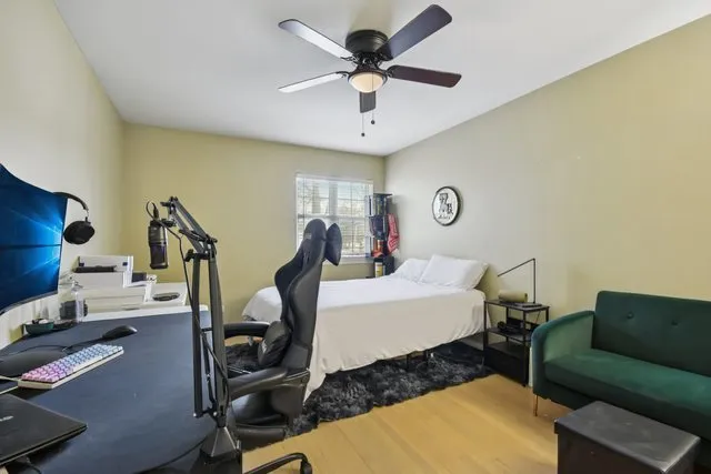 $394,000 | 131 Willow Creek Lane, Willow Springs, IL 60480