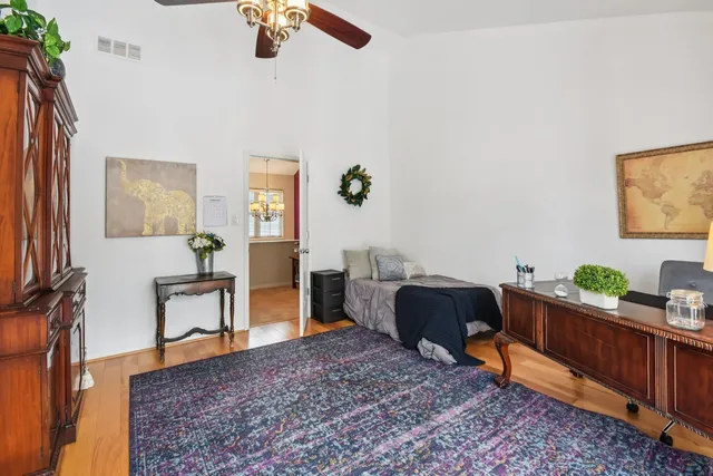 $394,000 | 131 Willow Creek Lane, Willow Springs, IL 60480