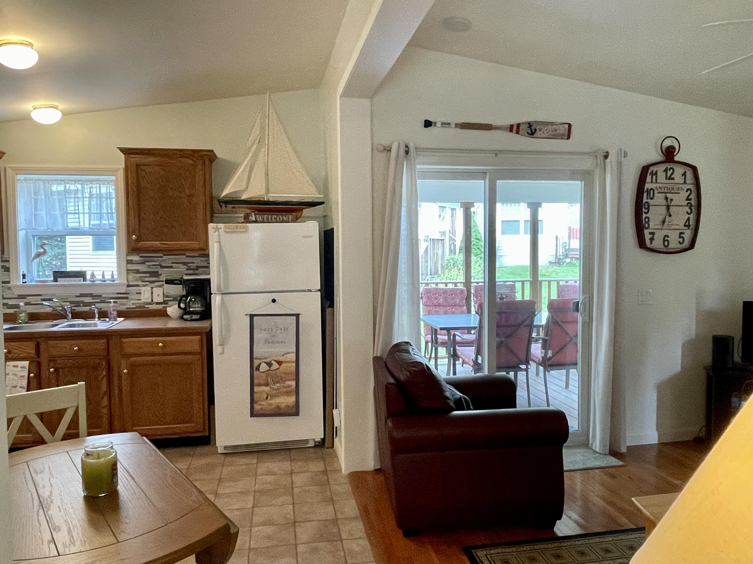 412 Post Road, Unit 157 Wells, ME 04090 - Photo 15 of 34 15. Door to porch