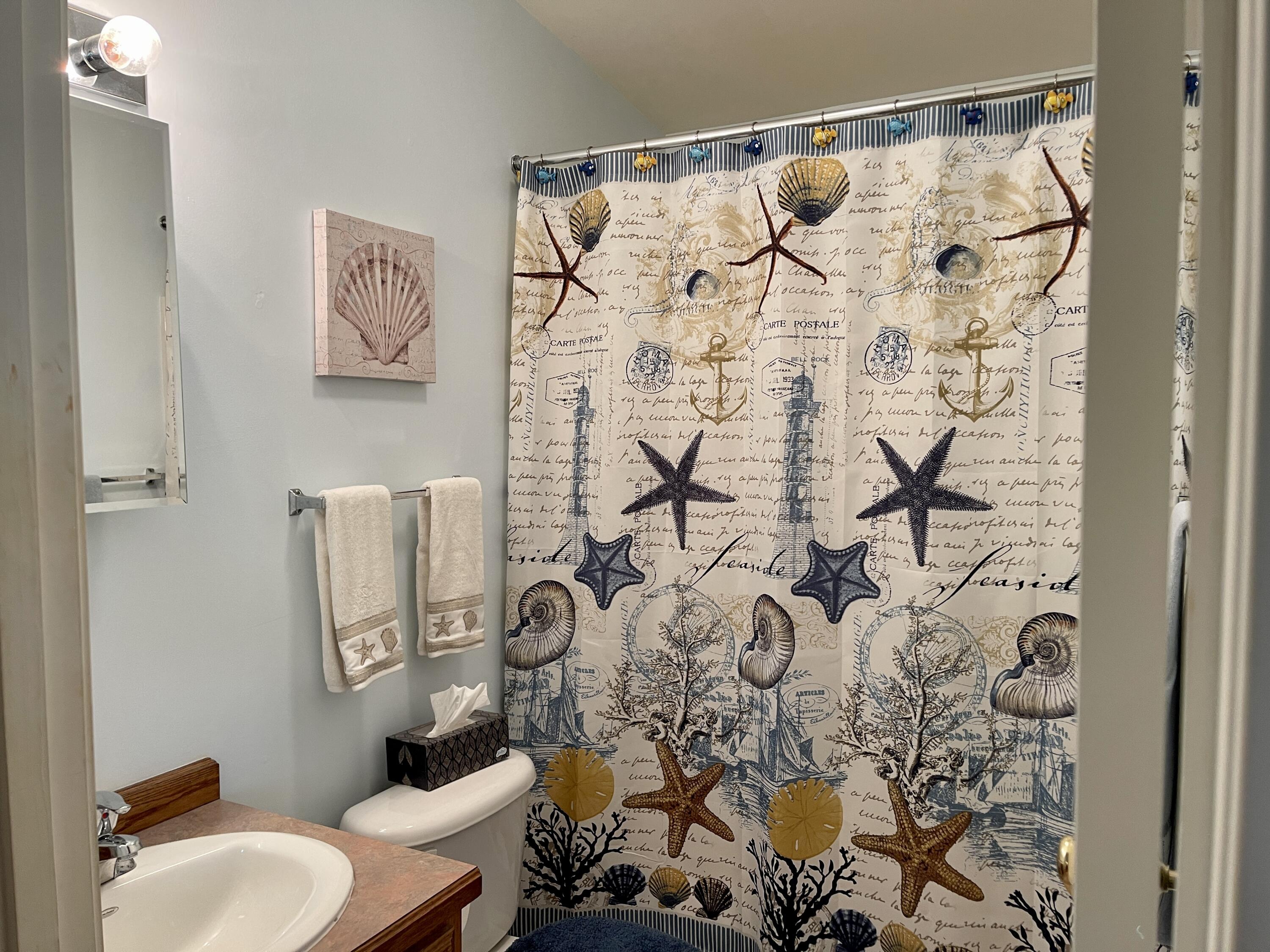 412 Post Road, Unit 157 Wells, ME 04090 - Photo 8 of 34 8. Bathroom