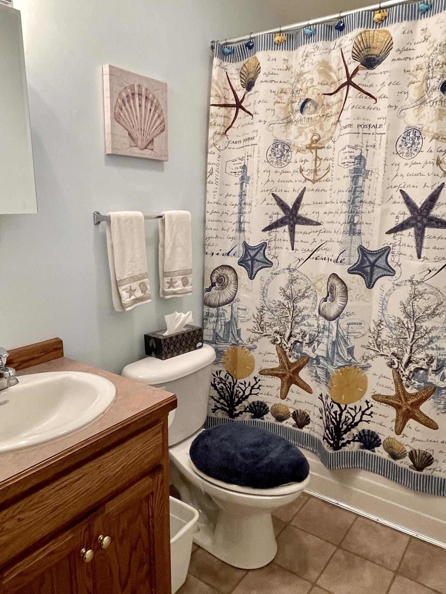 412 Post Road, Unit 157 Wells, ME 04090 - Photo 9 of 34 9. Bathroom