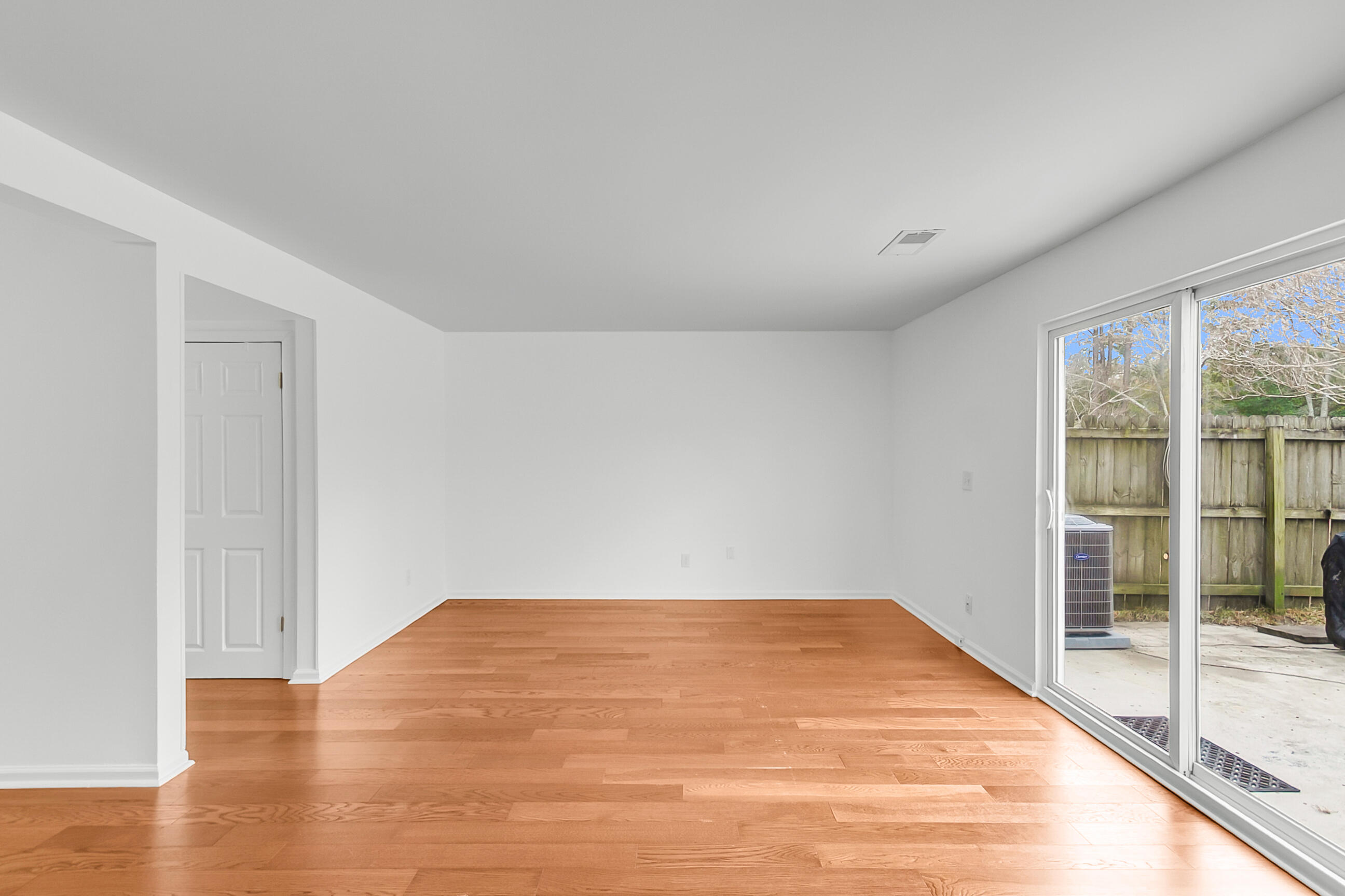 301 Lakeside Drive, Unit C1 Mount Pleasant, SC 29464 - Photo 14 of 43 CREM - 301 Lakeside-22